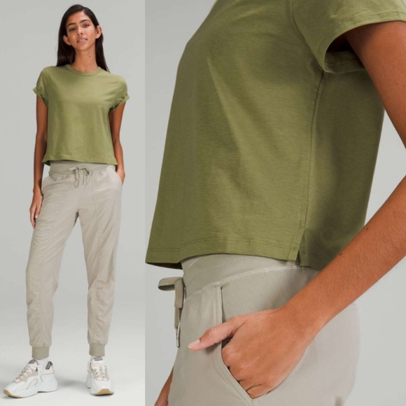 Lululemon Classic-Fit Cotton-Blend T-Shirt - Picture 6 of 10